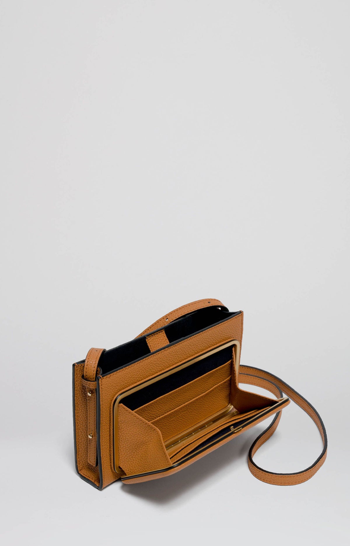 虜 2nd edition Parker Horizon | Saddle pebbled - Long Strap – Lutz Morris